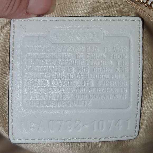 Coach Ergo Large White Leather Hobo Bag #10741 - Picture 5 of 5